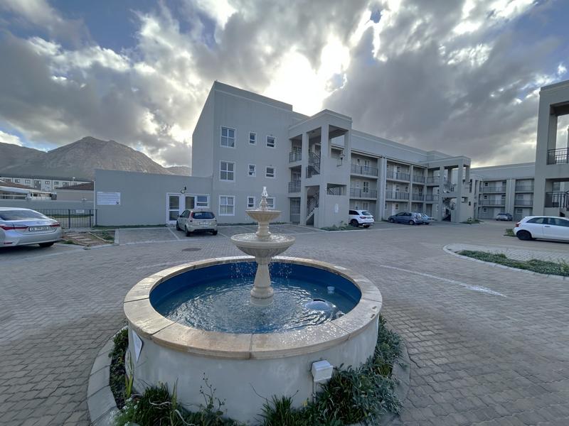 2 Bedroom Property for Sale in Muizenberg Western Cape